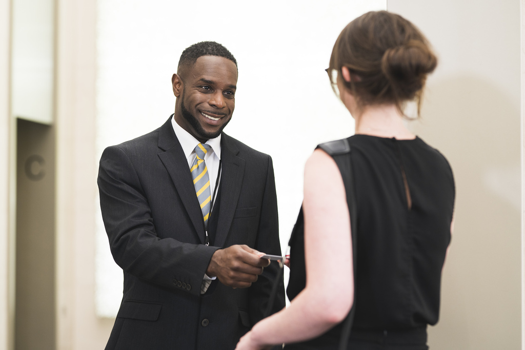 axis security_customer service 2